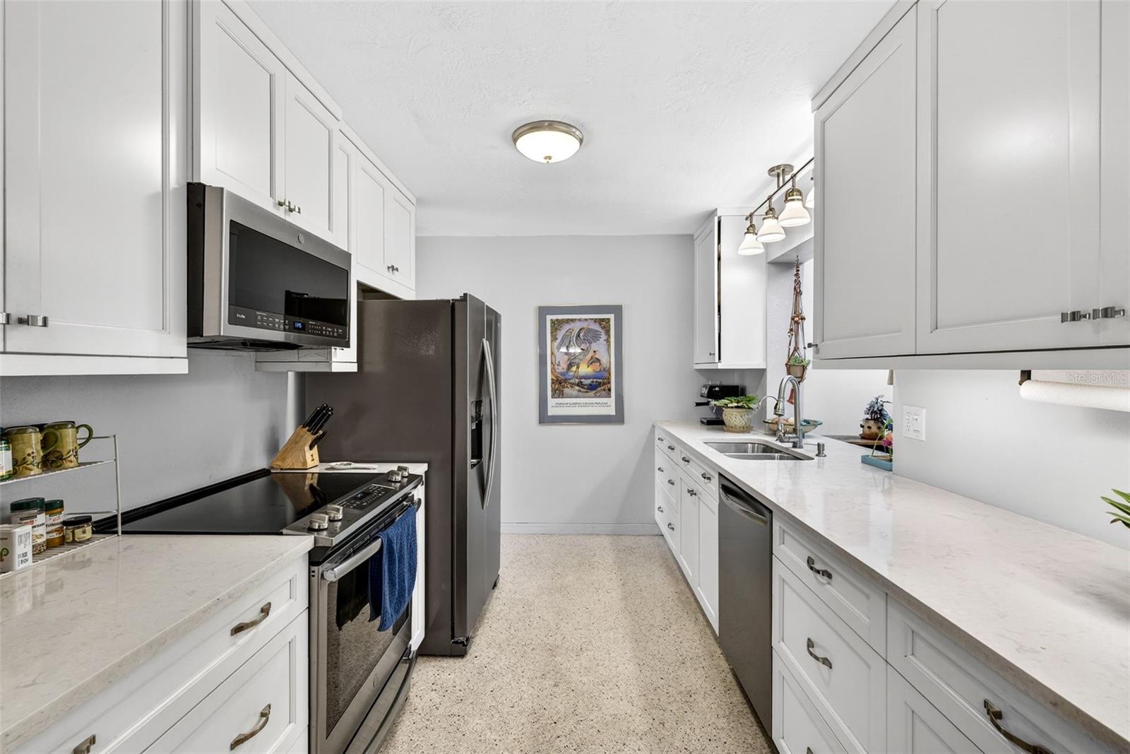 EAGLE CREST - Residential