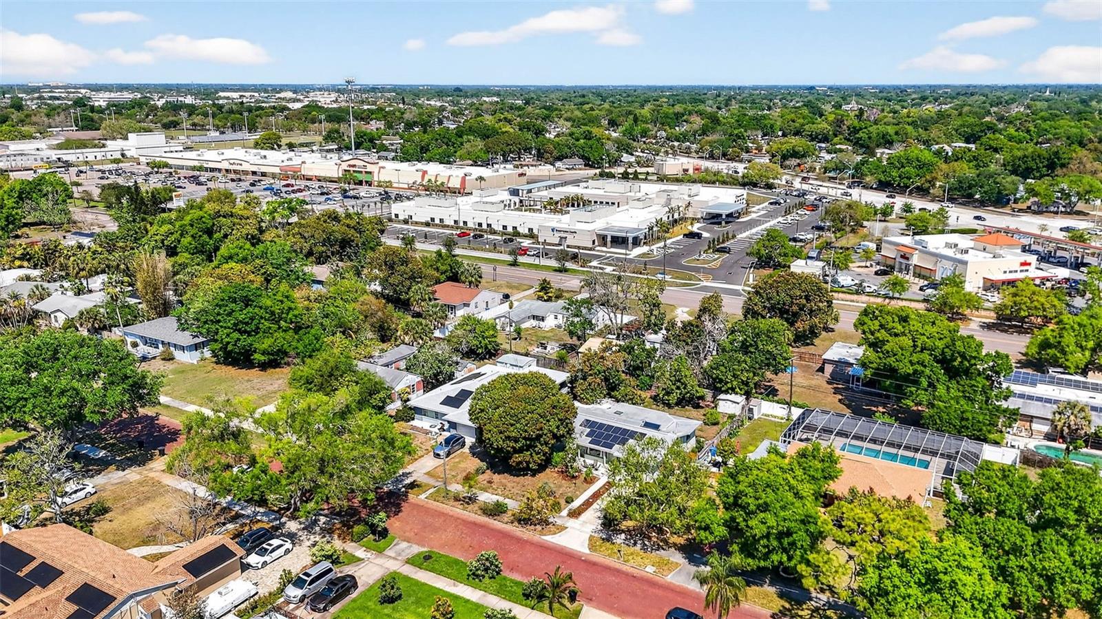 EAGLE CREST - Residential