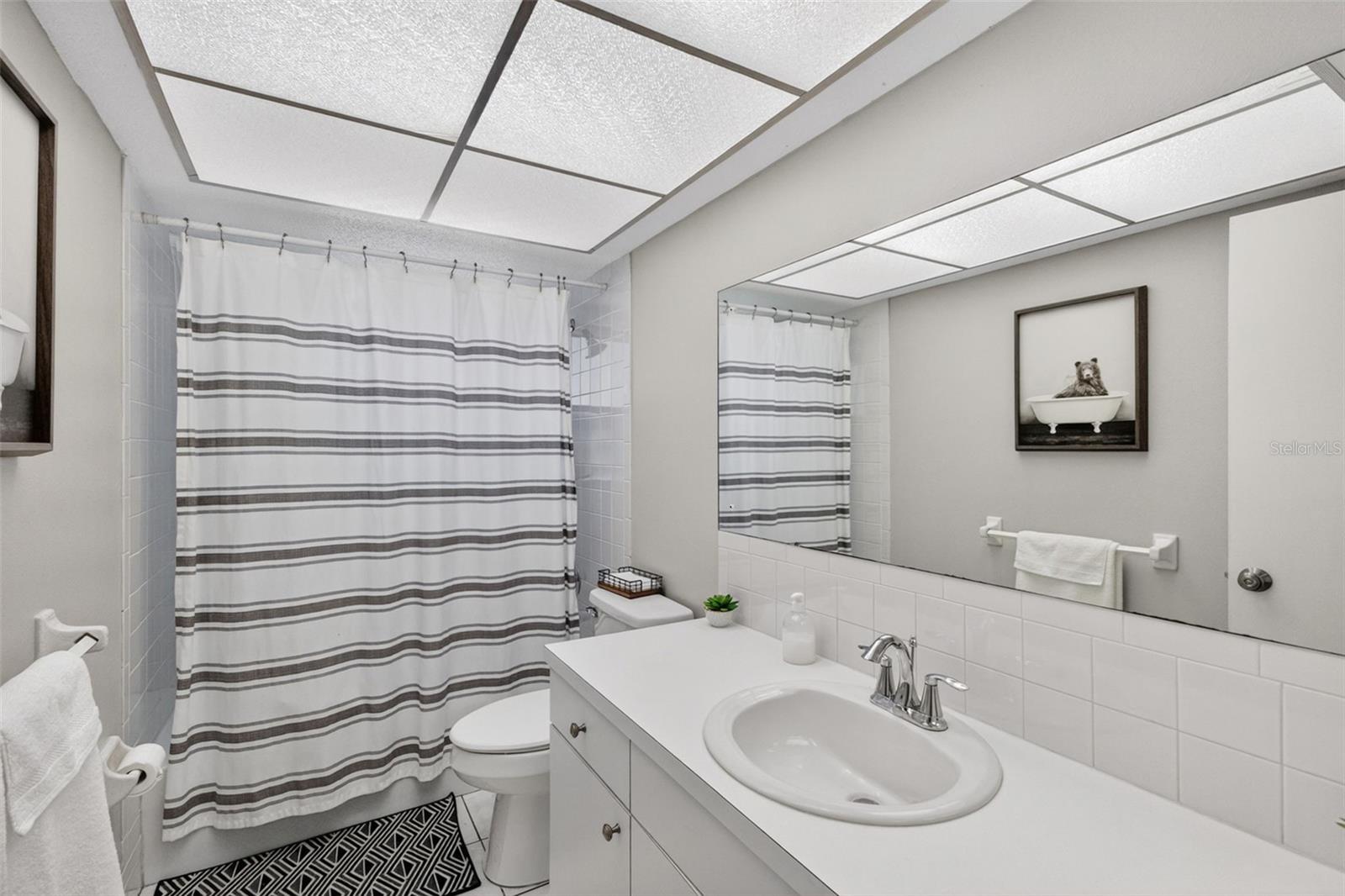 CROWN POINT - Residential