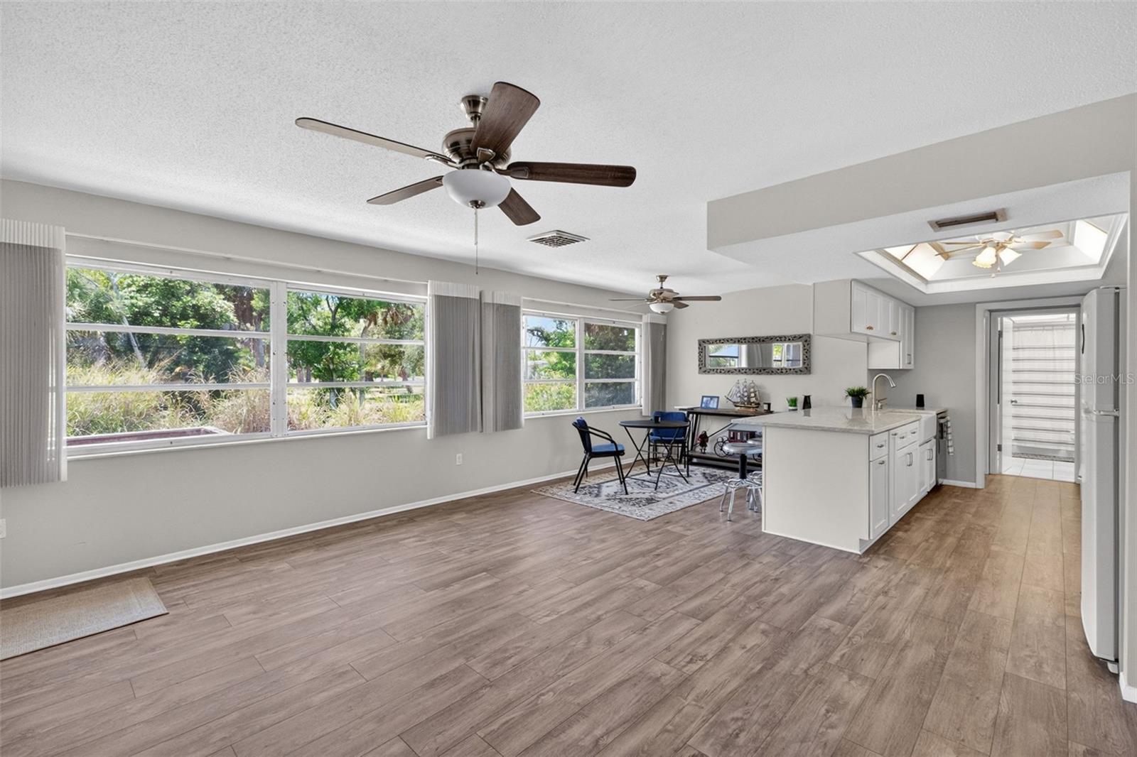 CROWN POINT - Residential