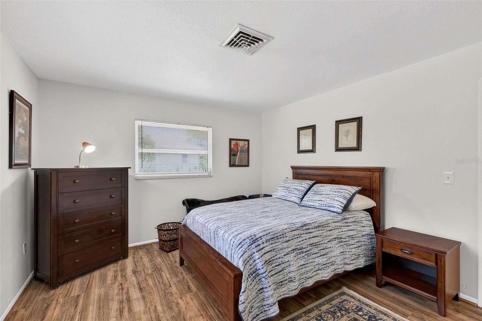 CROWN POINT - Residential