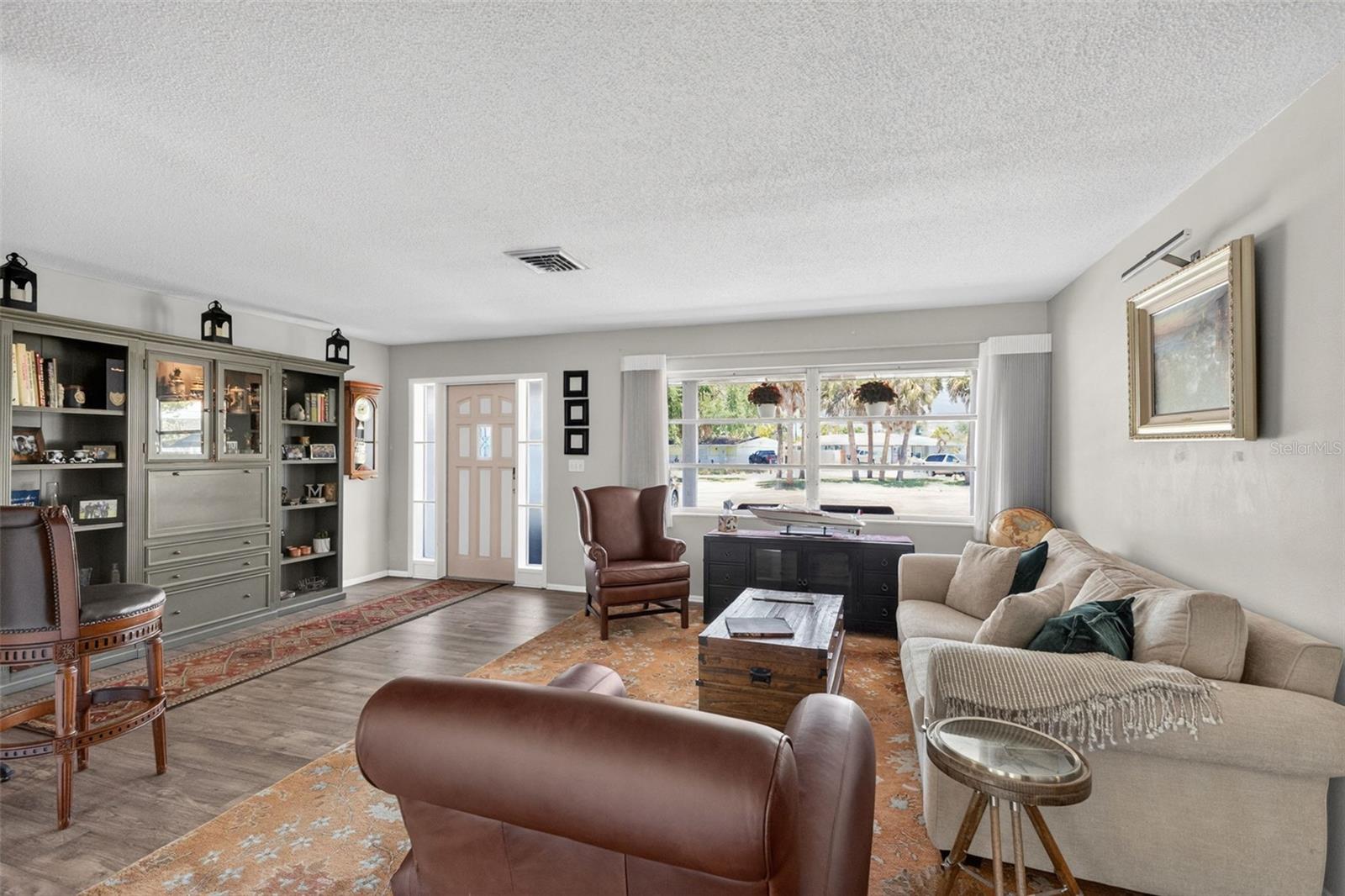 CROWN POINT - Residential