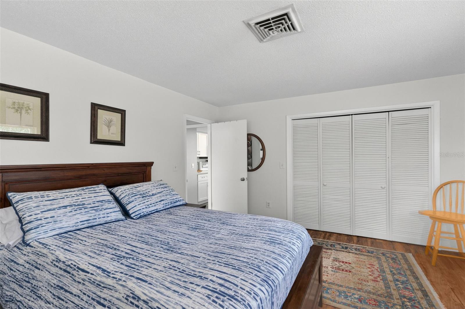 CROWN POINT - Residential