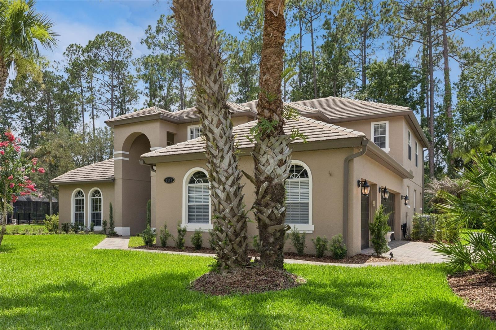 1613 SHADOWMOSS CIRCLE