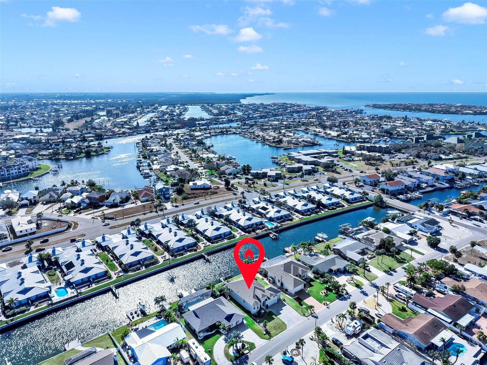 916 SPINDLE PALM WAY