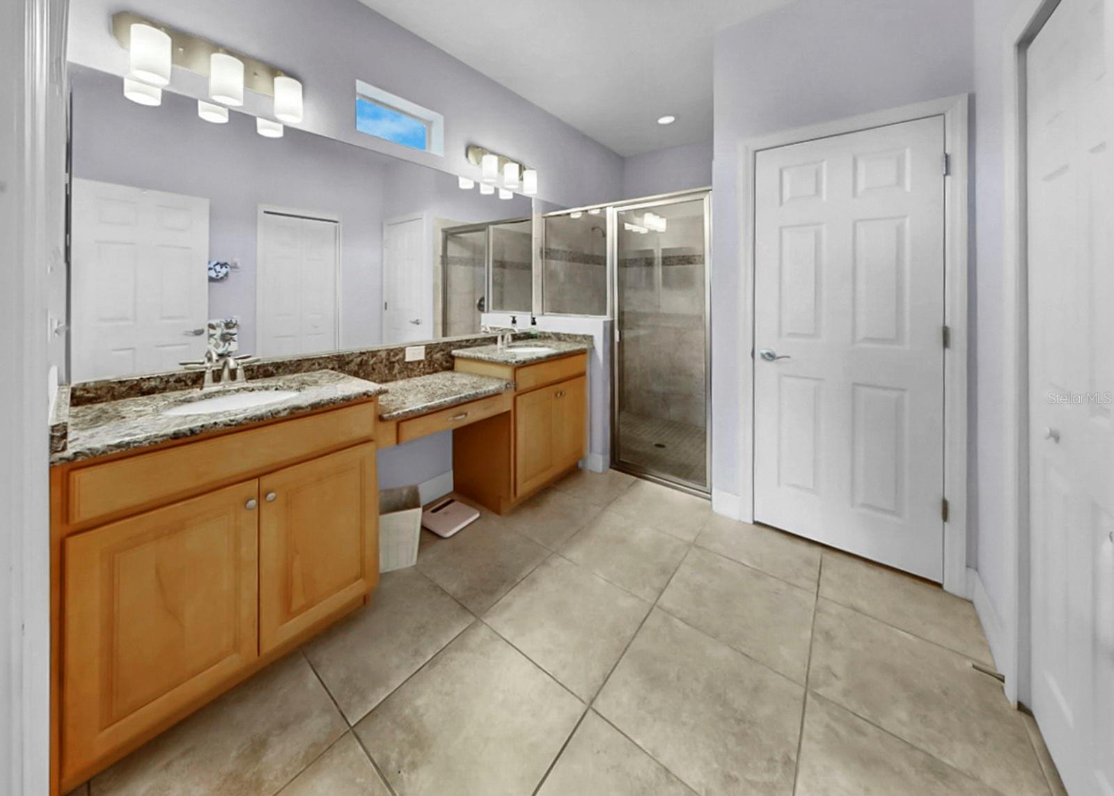 APOLLO BEACH UNIT 08 A RESUBDI - Residential