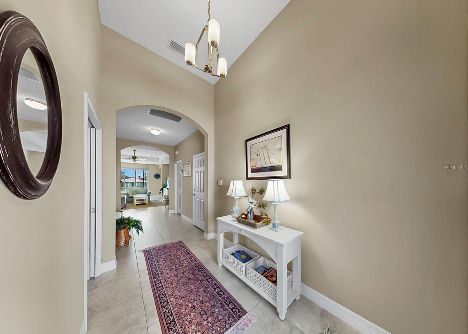 APOLLO BEACH UNIT 08 A RESUBDI - Residential