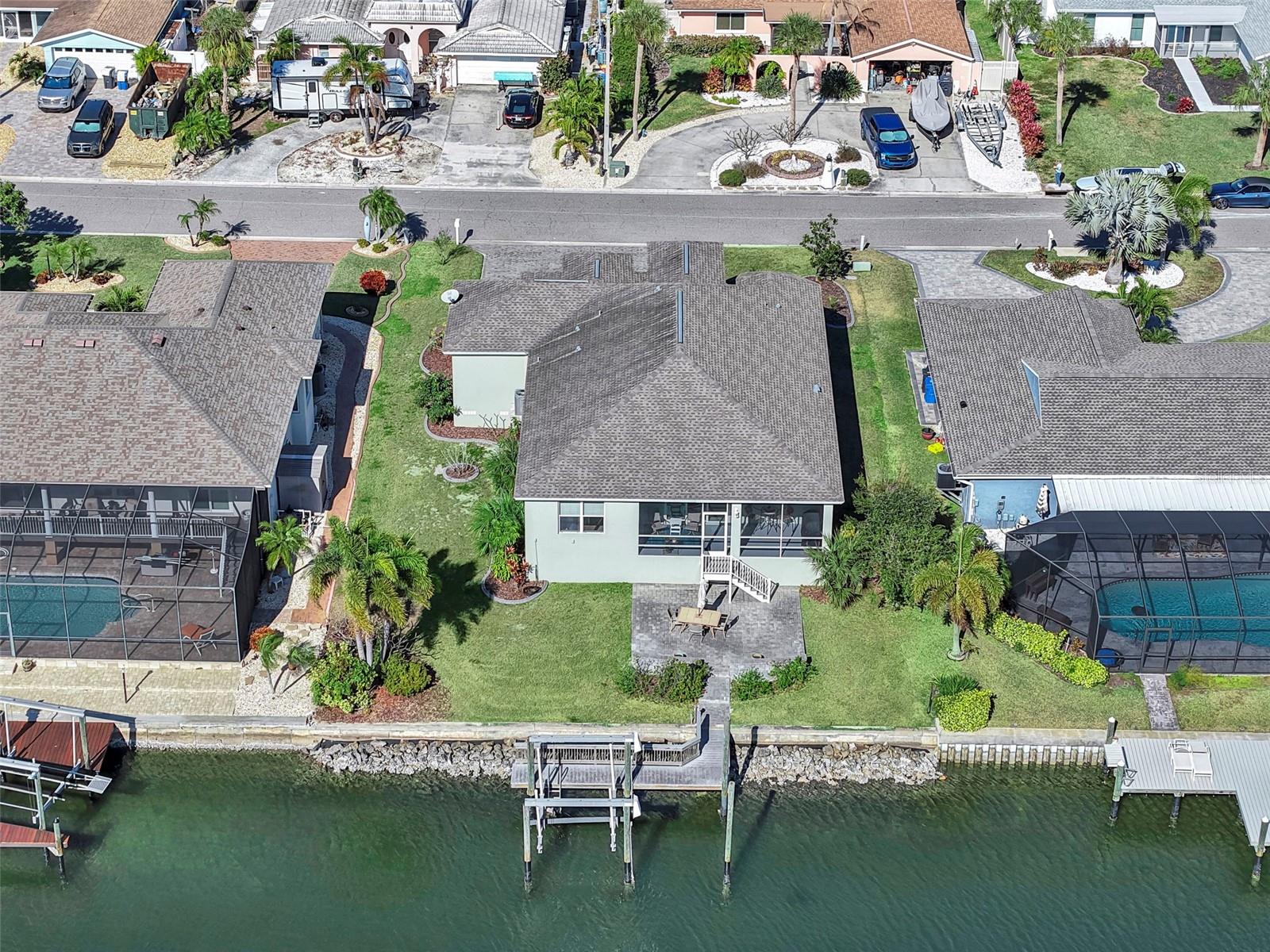 APOLLO BEACH UNIT 08 A RESUBDI - Residential