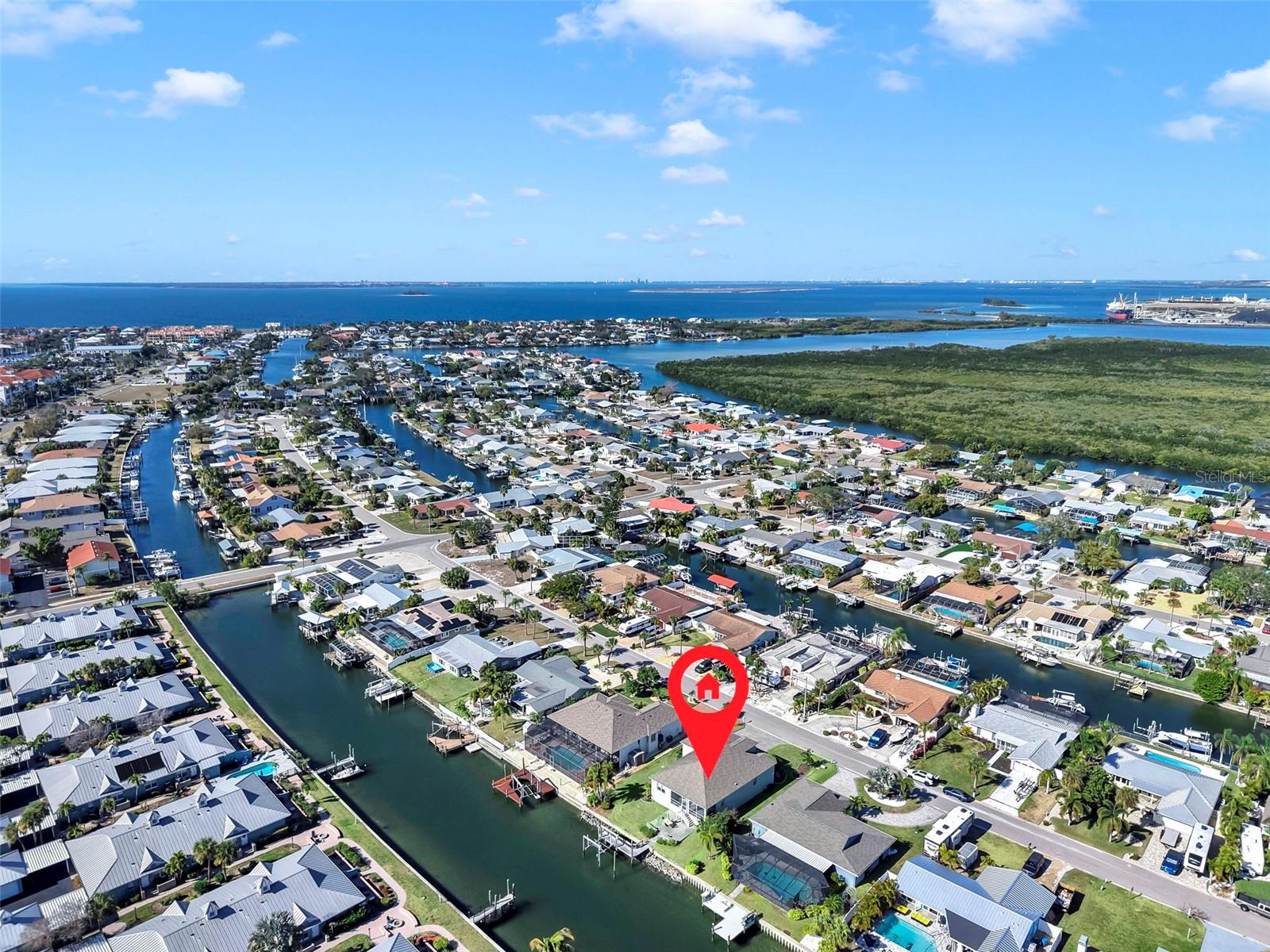 APOLLO BEACH UNIT 08 A RESUBDI - Residential