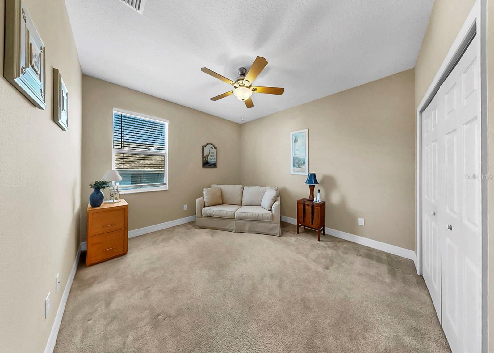 APOLLO BEACH UNIT 08 A RESUBDI - Residential