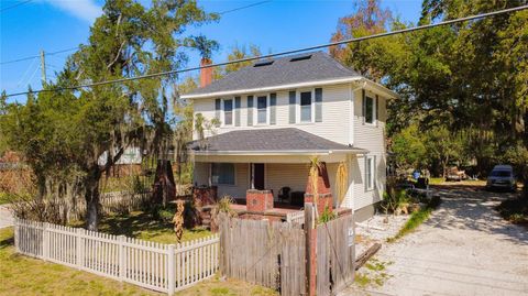 2418 W 1ST STREET SANFORD FL 32771