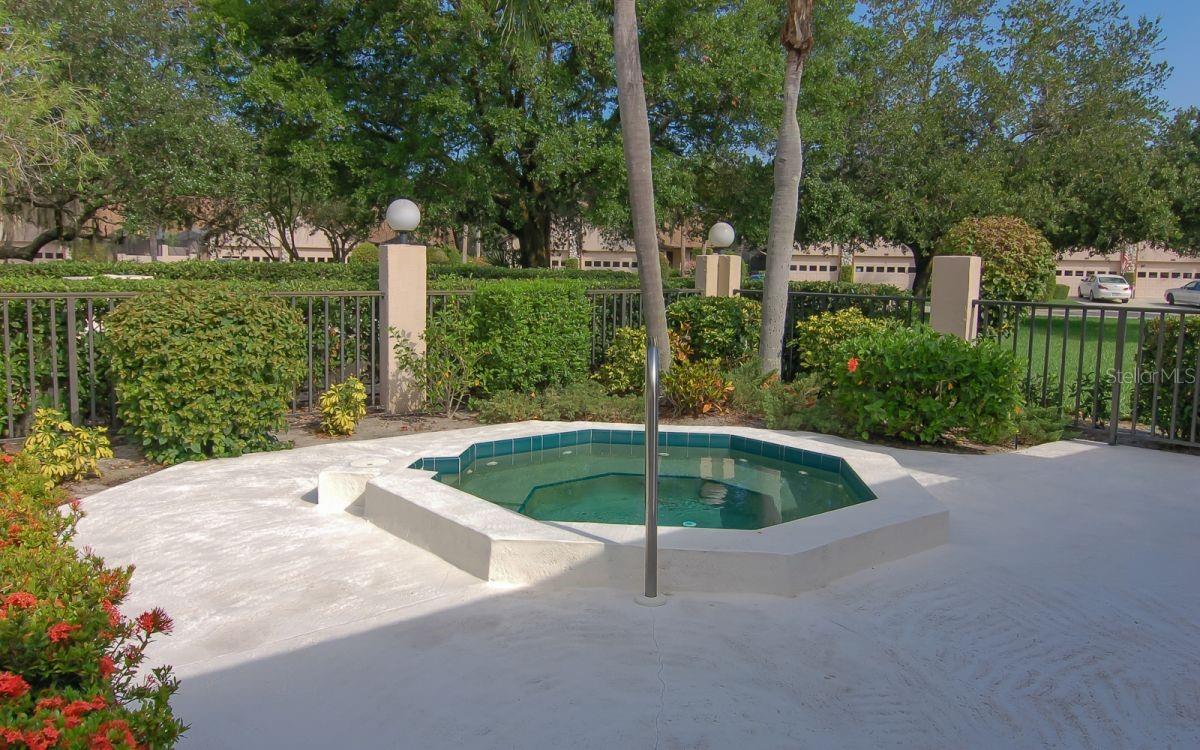 AVISTA OF PALM-AIRE SEC 1 - Residential Lease