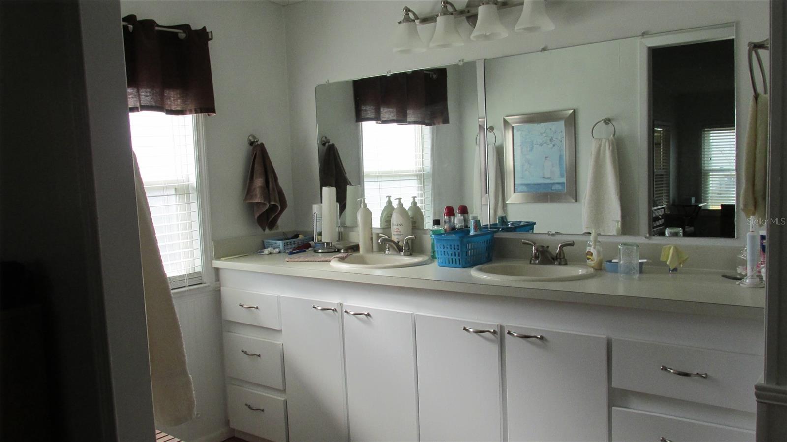 SWEETWATER GOLF & TENNIS CLUB - Residential