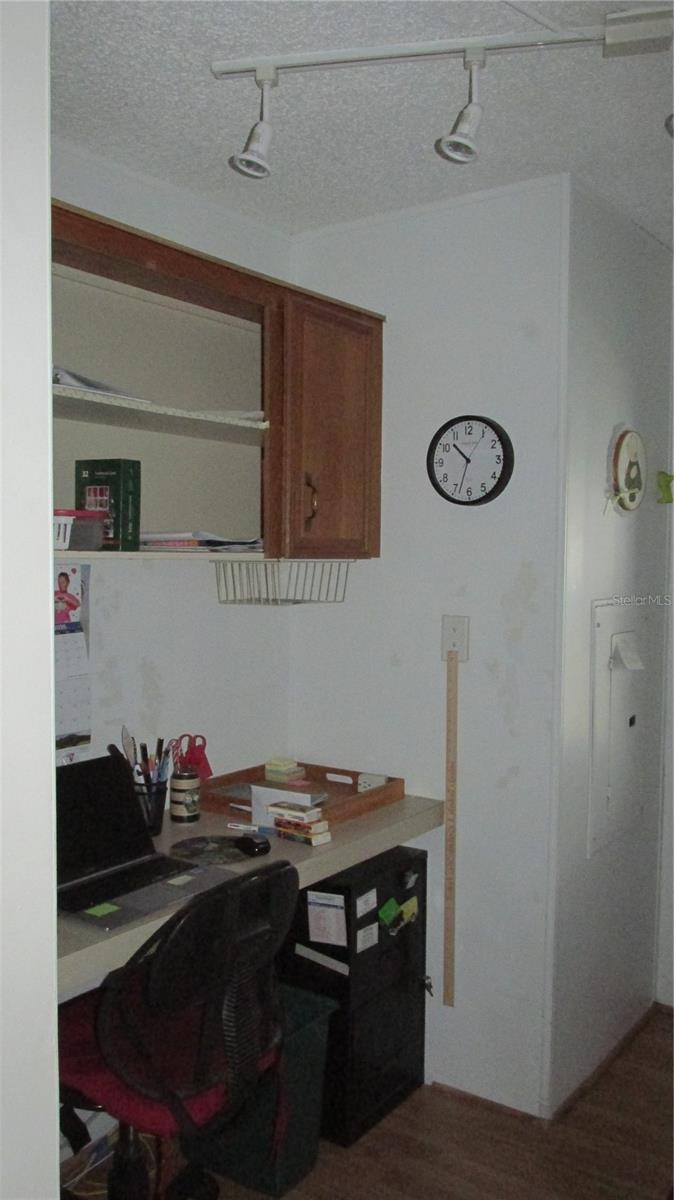 SWEETWATER GOLF & TENNIS CLUB - Residential