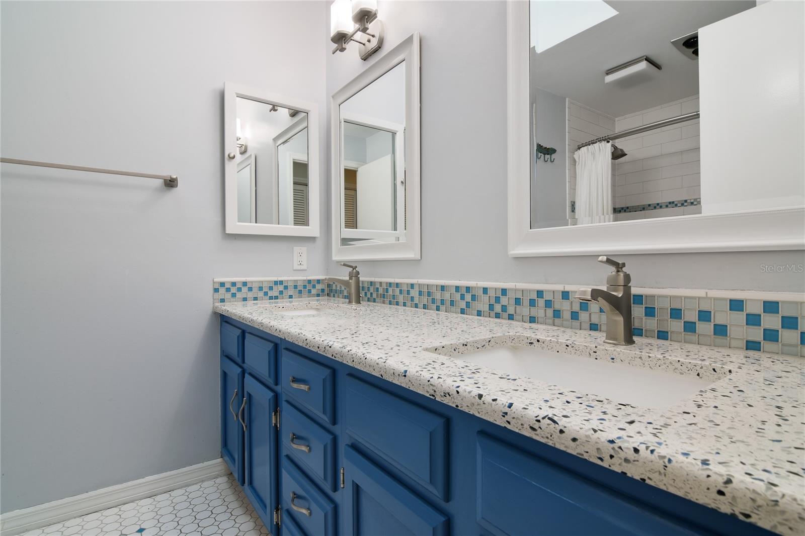 MOUNT DORA FOREST HEIGHTS - Residential