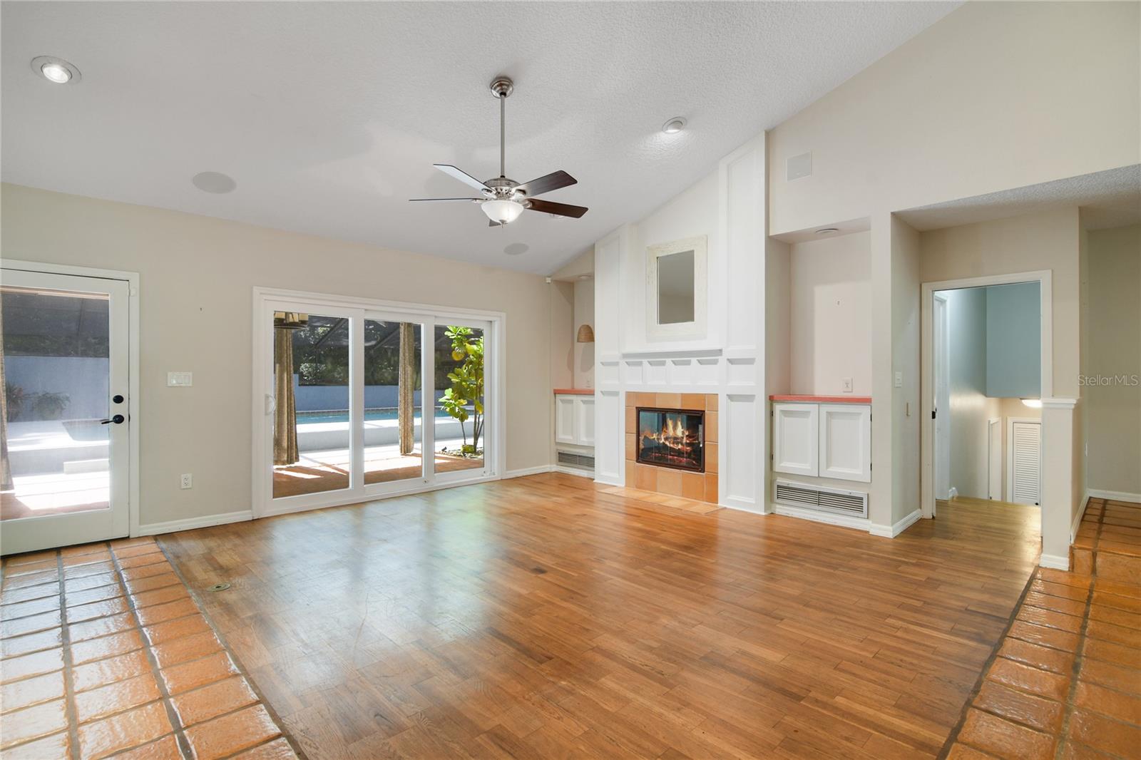 MOUNT DORA FOREST HEIGHTS - Residential