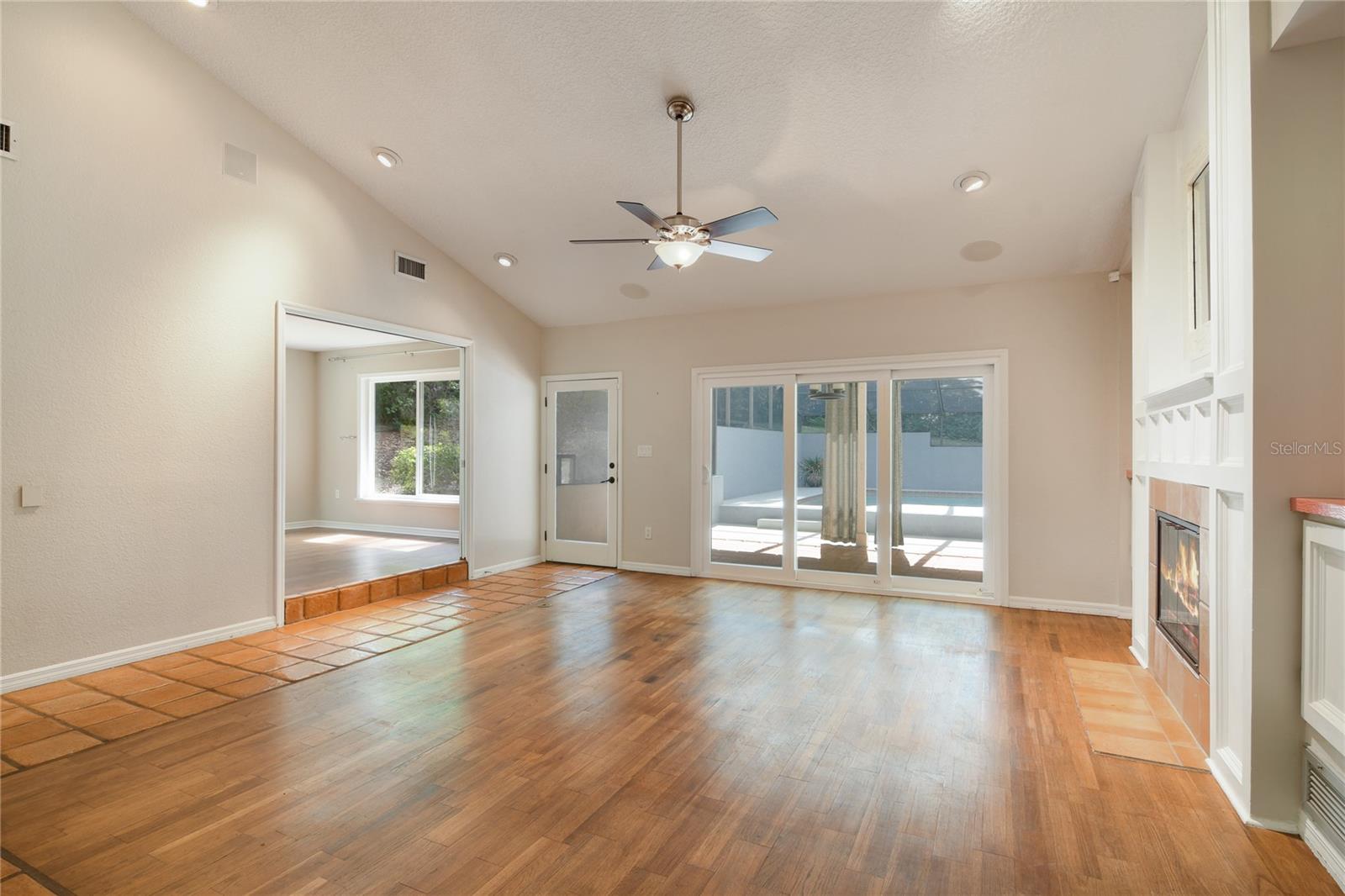 MOUNT DORA FOREST HEIGHTS - Residential