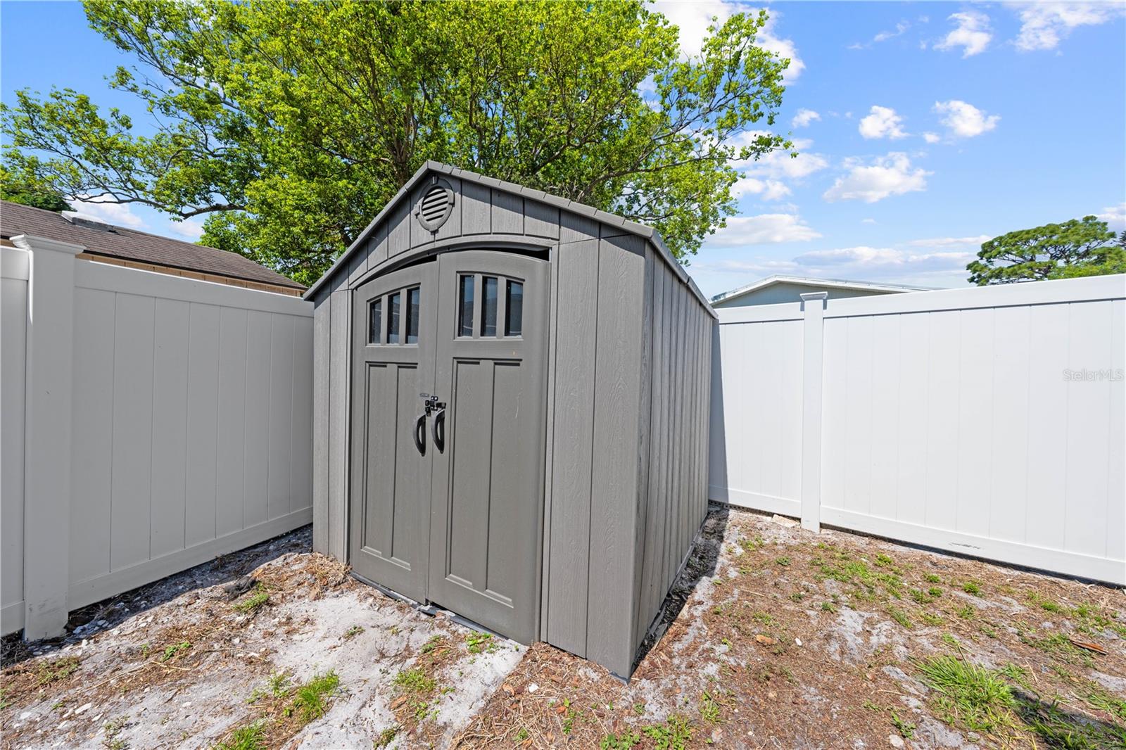 CLEMENT'S WOOD - Residential