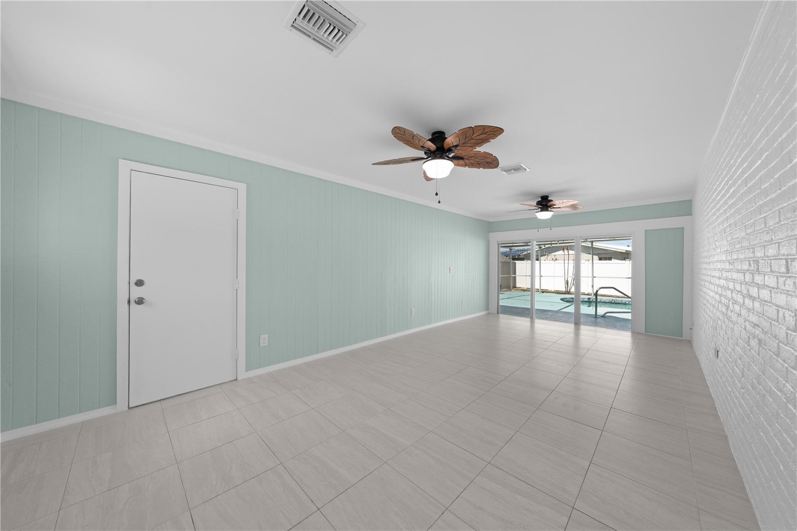 CLEMENT'S WOOD - Residential