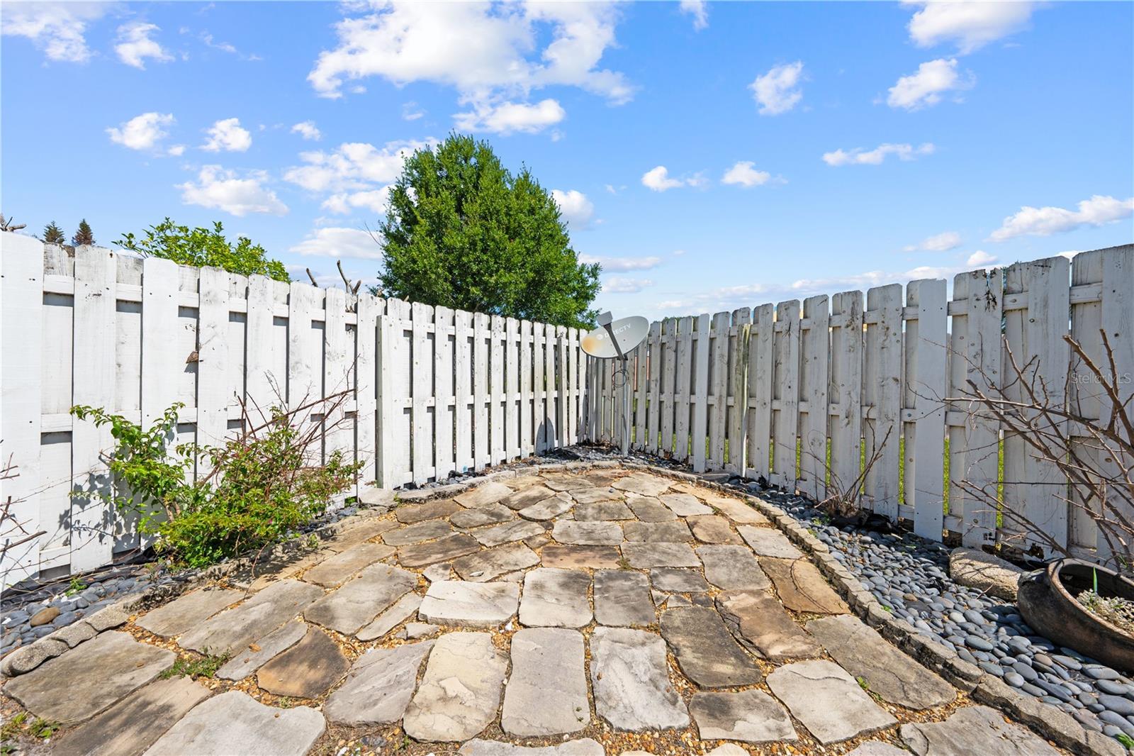 CLEMENT'S WOOD - Residential