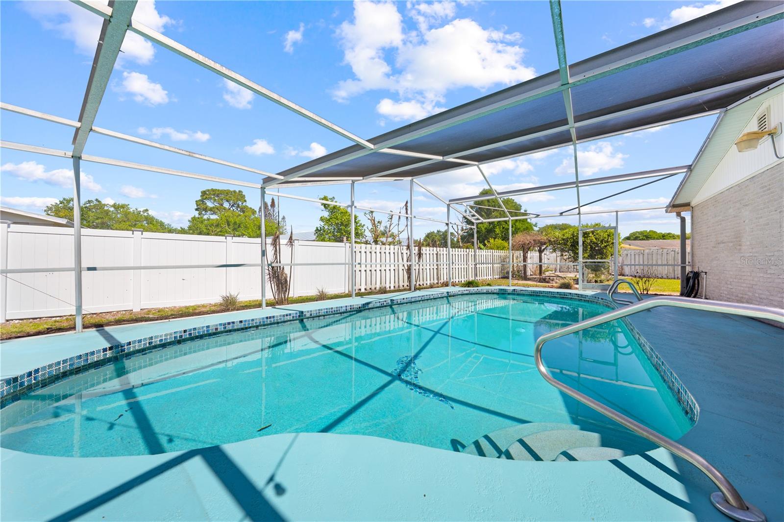 CLEMENT'S WOOD - Residential