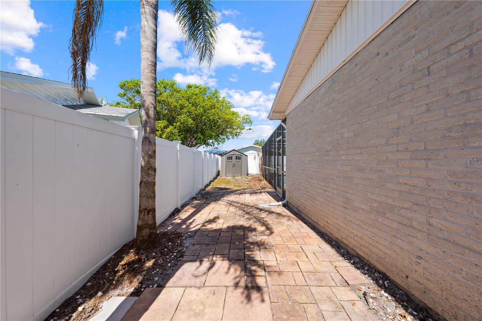 CLEMENT'S WOOD - Residential