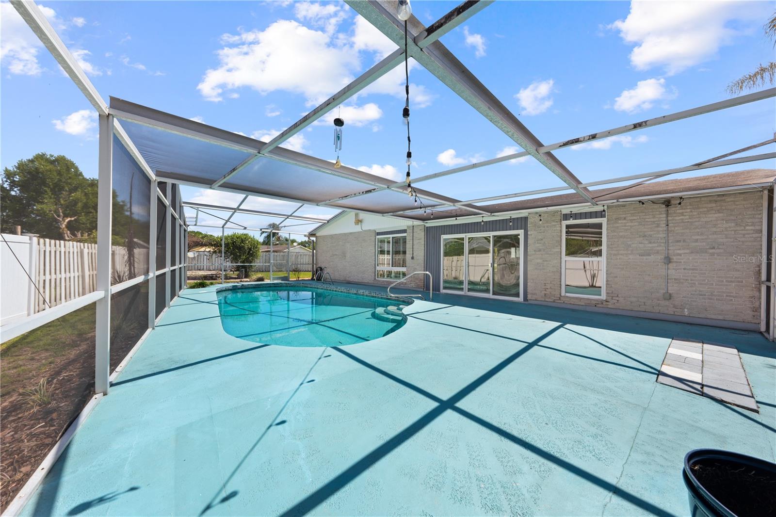 CLEMENT'S WOOD - Residential