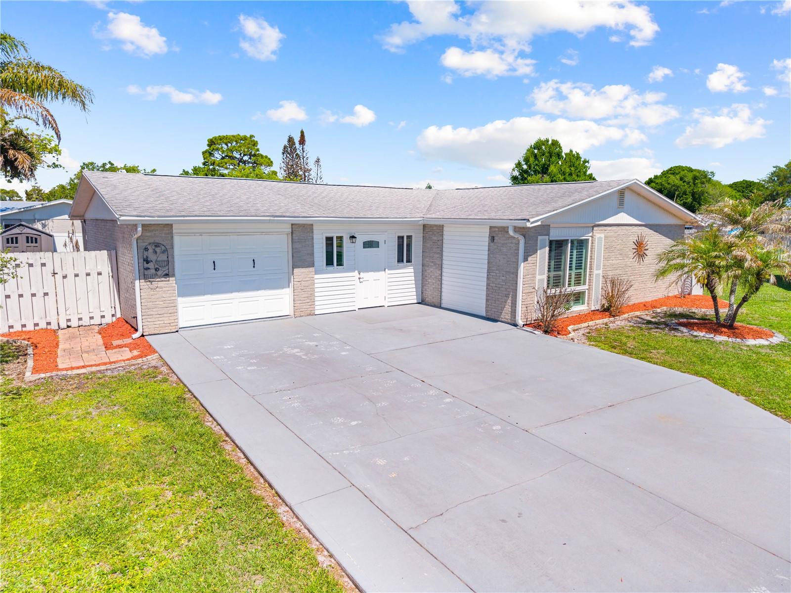 CLEMENT'S WOOD - Residential