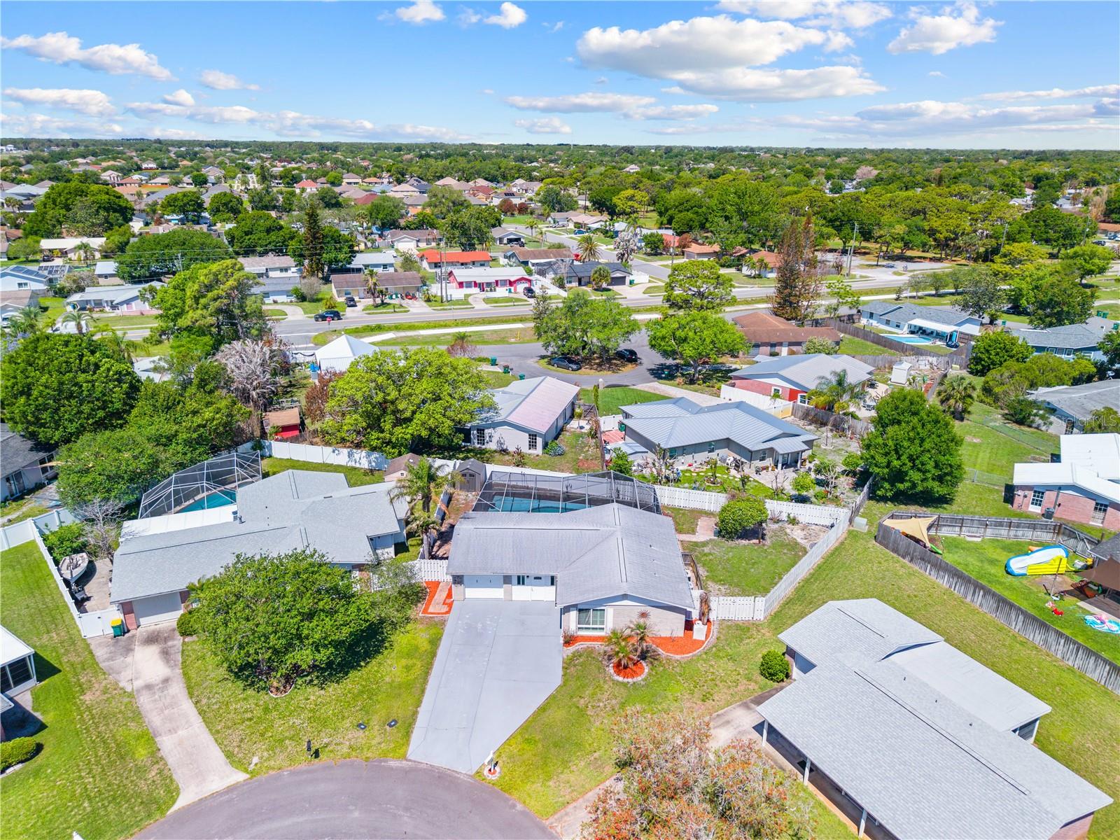 CLEMENT'S WOOD - Residential
