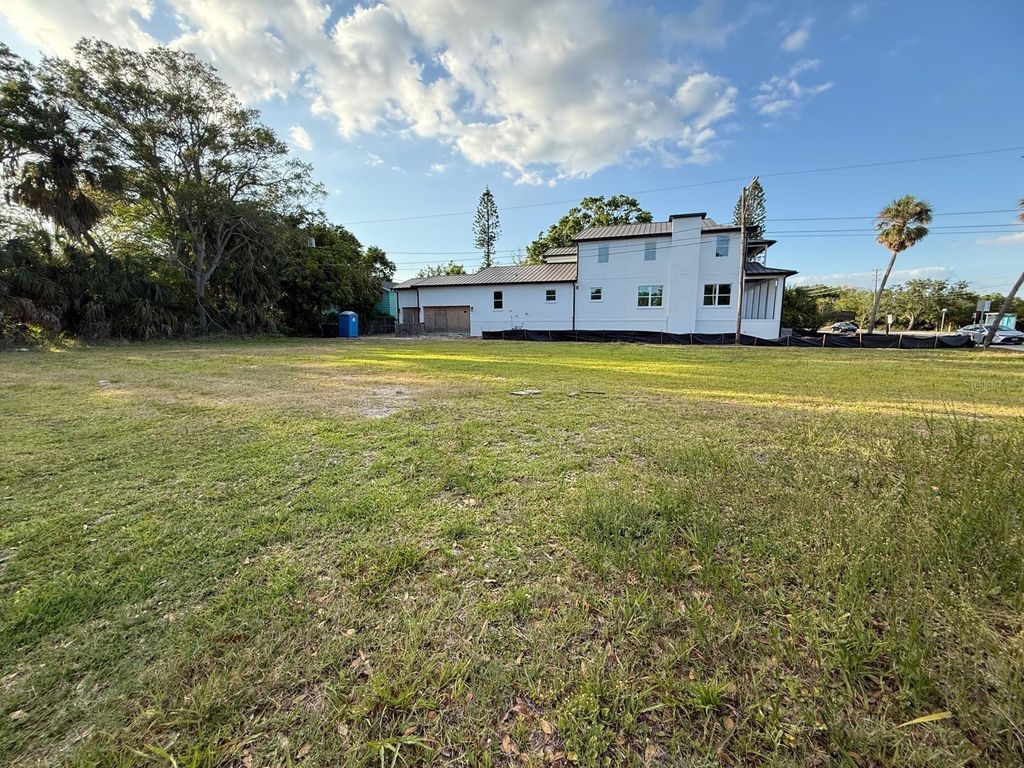 Photo of 3733 6th Street S, St Petersburg, FL 33705 (MLS # A4691980)