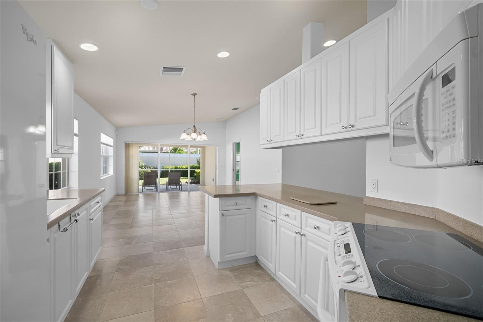 11624 GARESSIO LANE