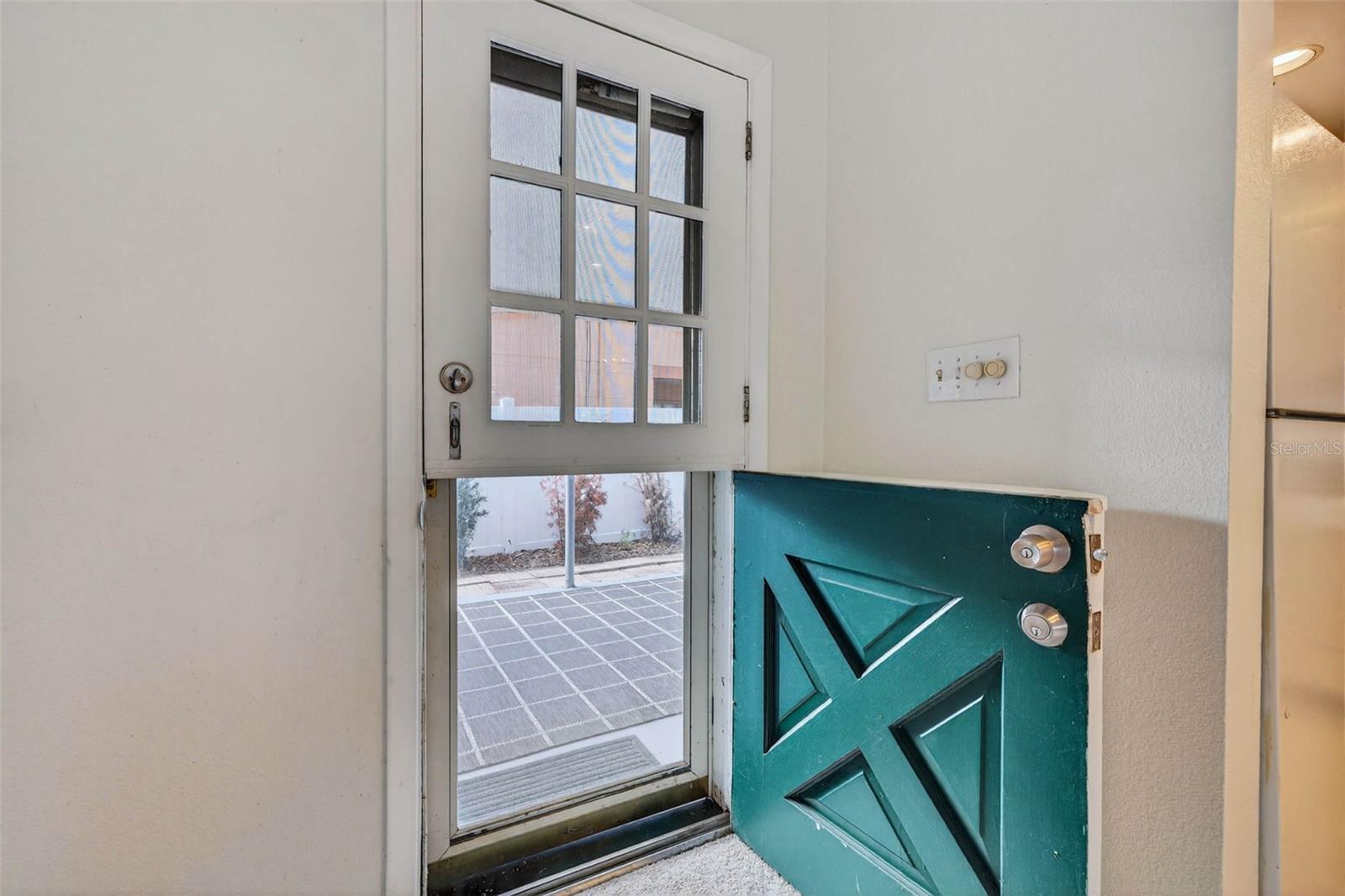 JUNGLE TERRACE SEC B - Residential