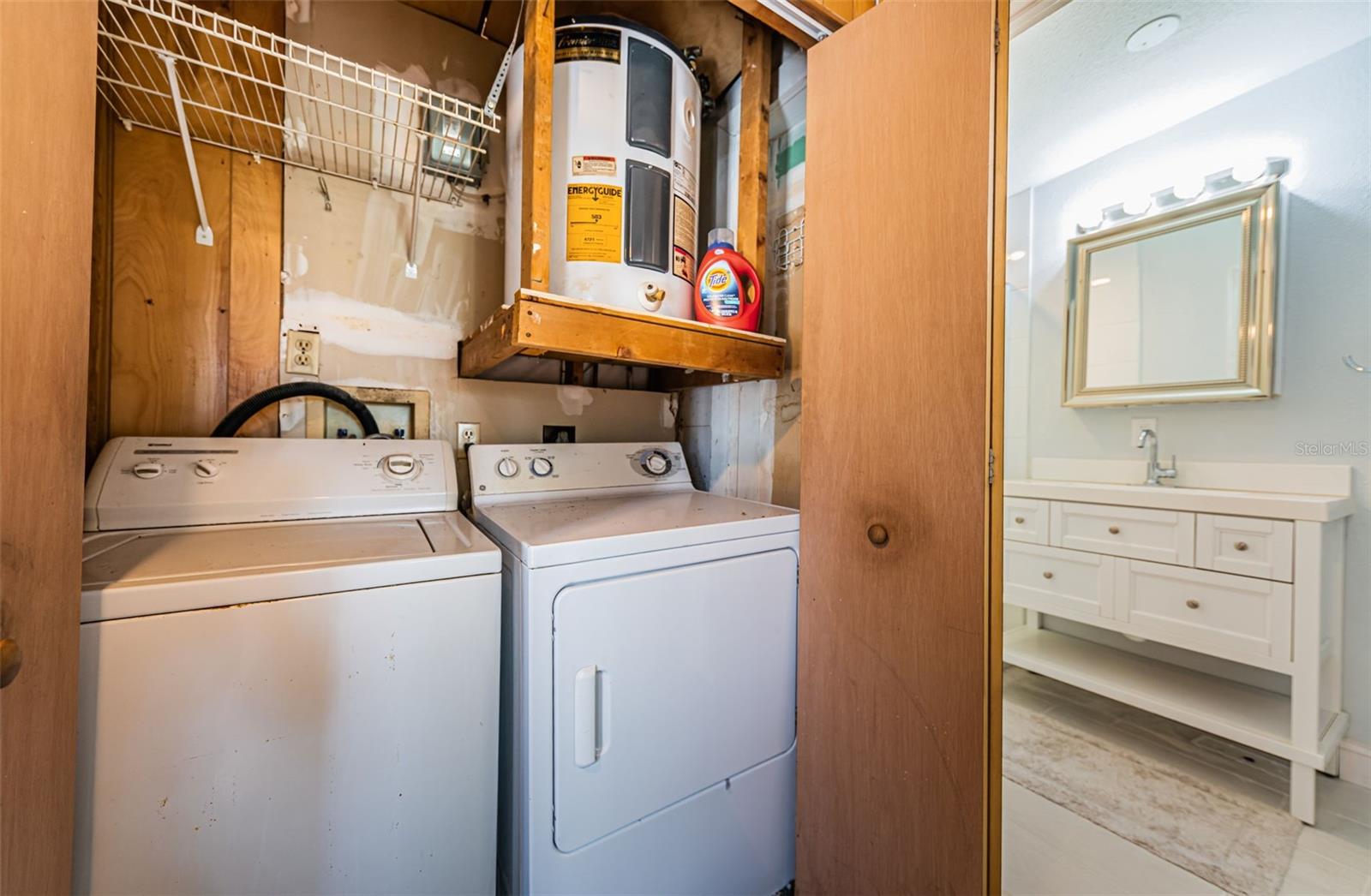 JUNGLE TERRACE SEC B - Residential