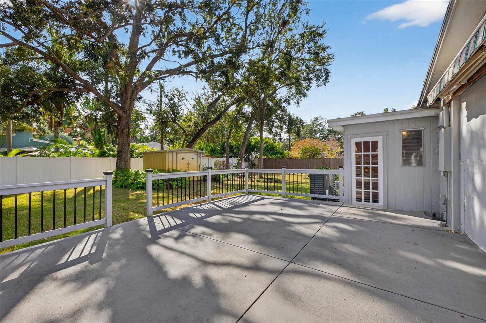 JUNGLE TERRACE SEC B - Residential