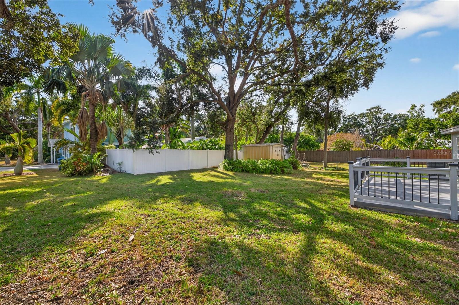 JUNGLE TERRACE SEC B - Residential