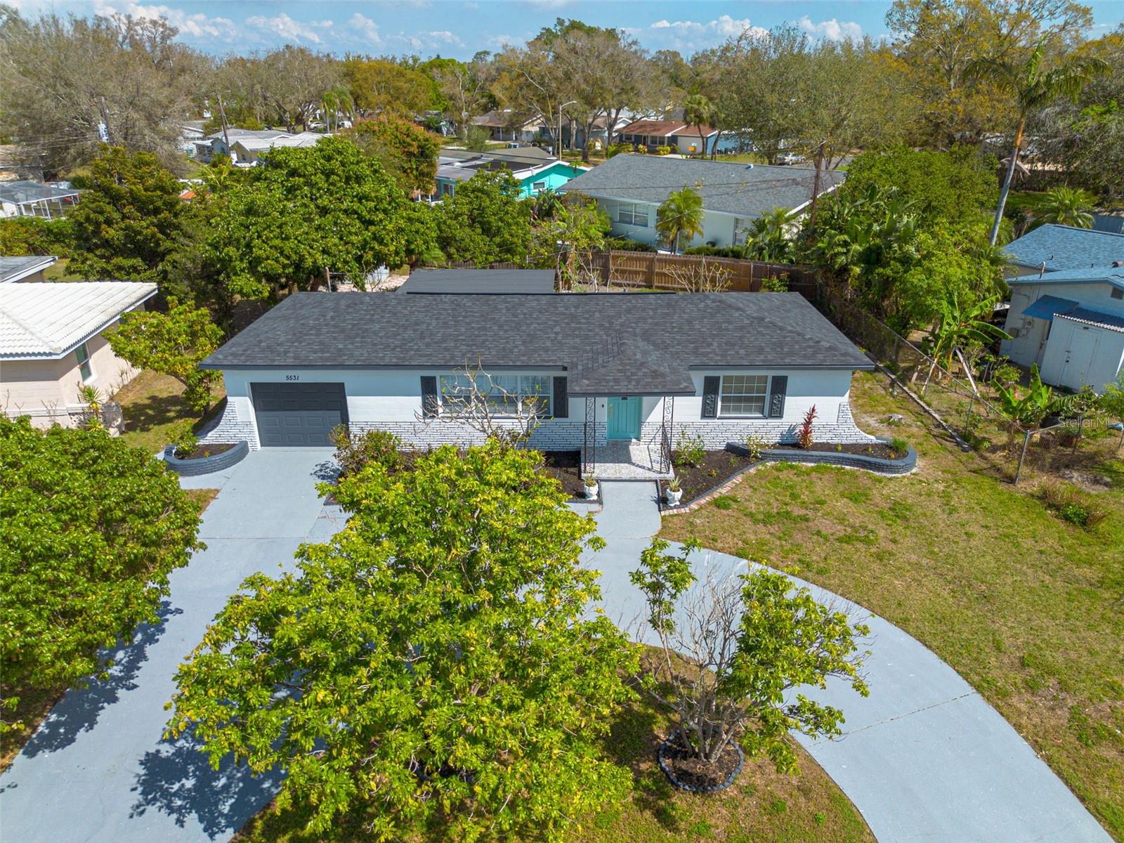 Listing image 4