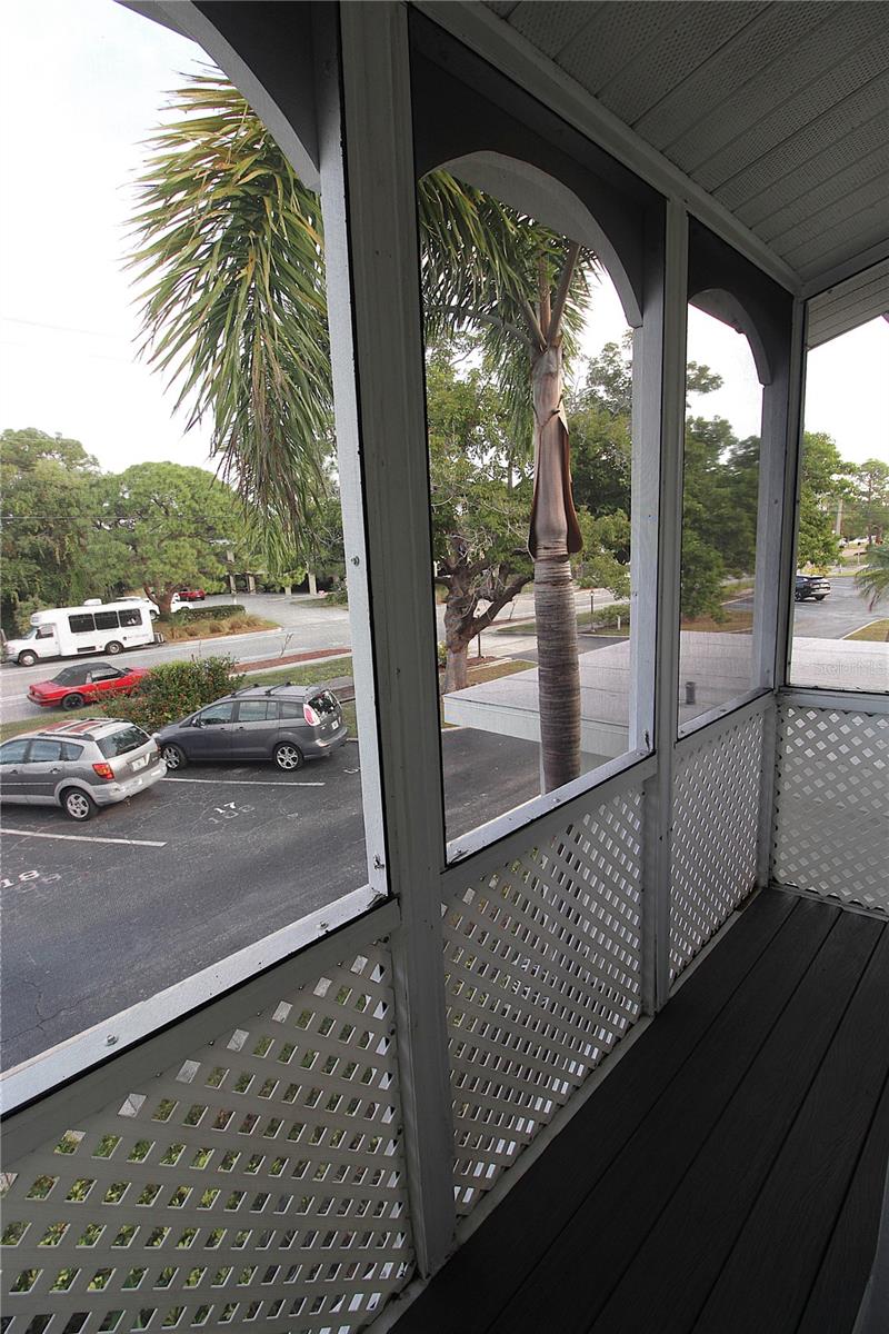 GARDEN APTS - Residential Lease