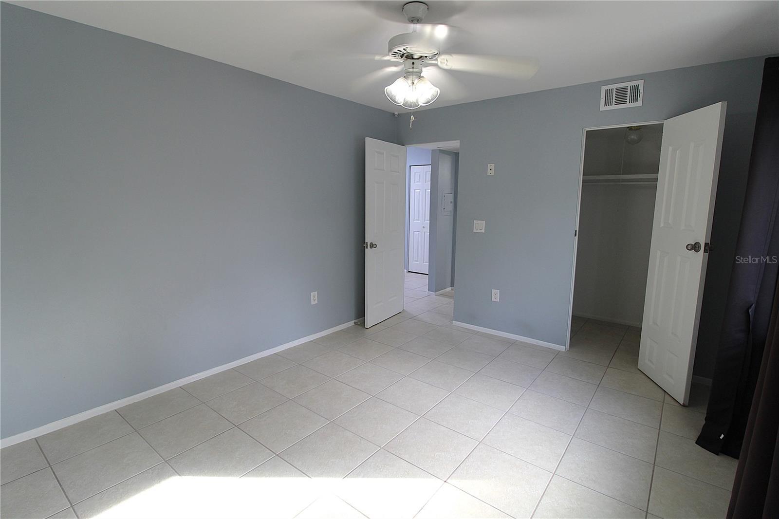 GARDEN APTS - Residential Lease