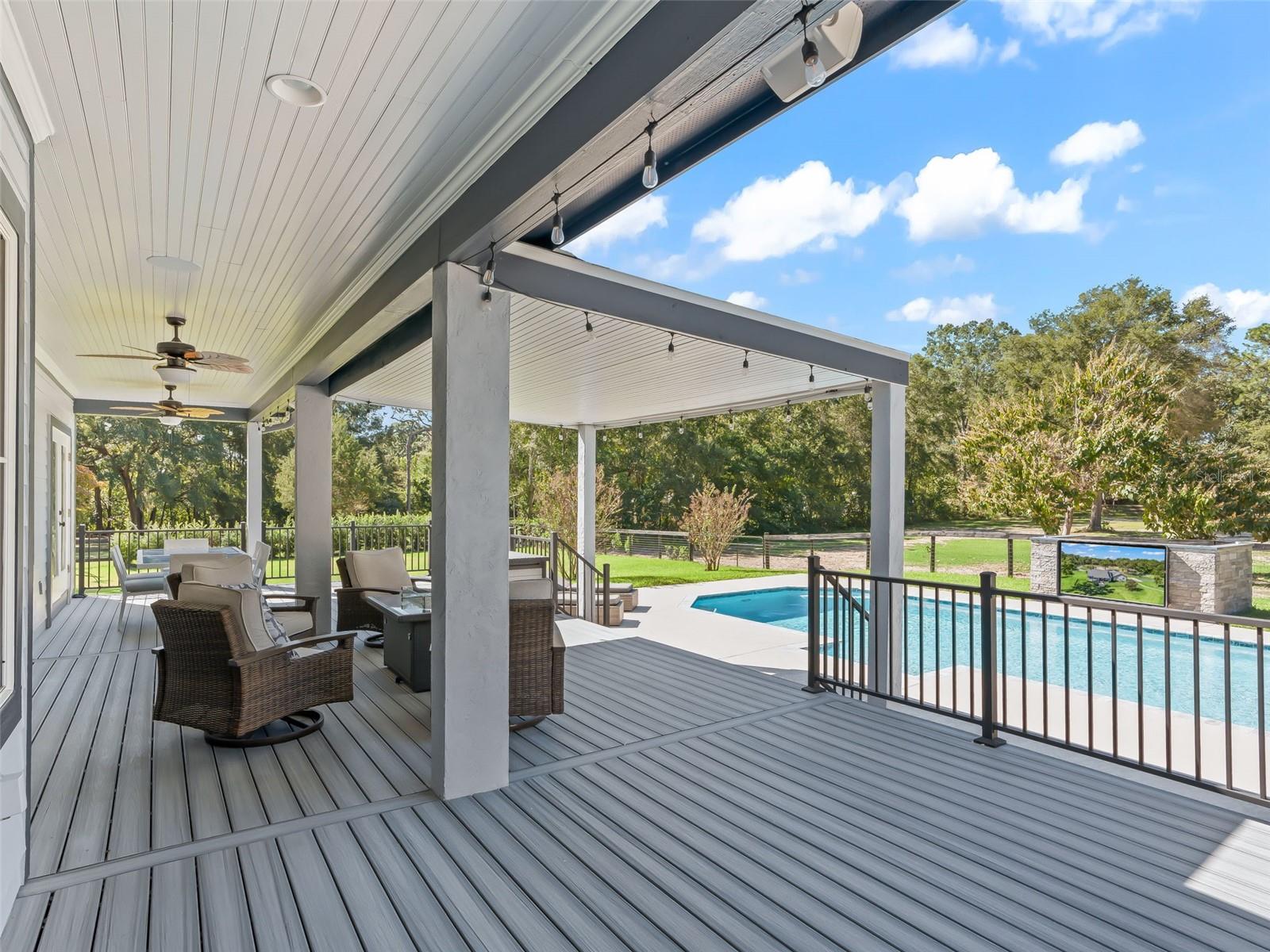 WILLOW BROOK - Residential