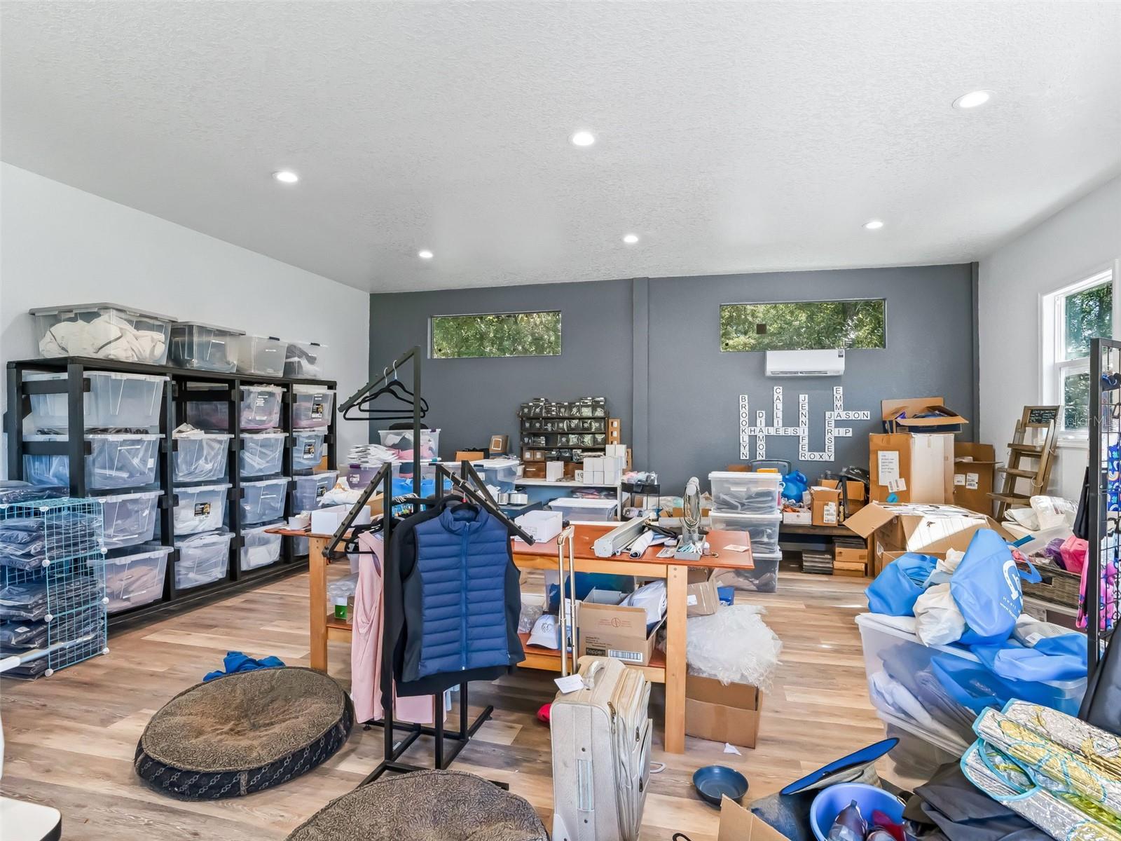 WILLOW BROOK - Residential