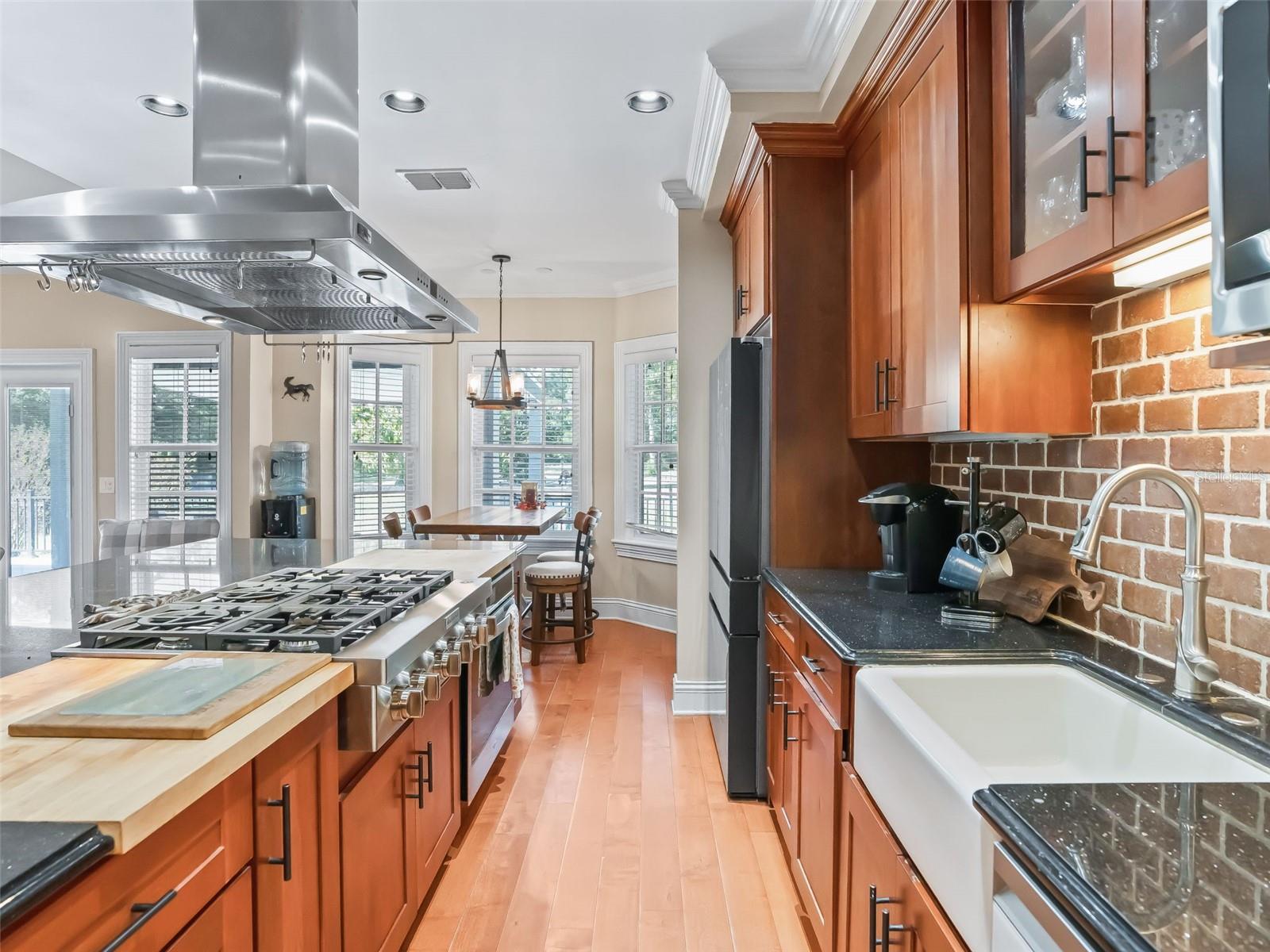 WILLOW BROOK - Residential