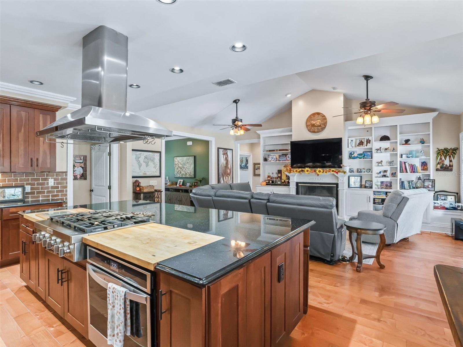 WILLOW BROOK - Residential