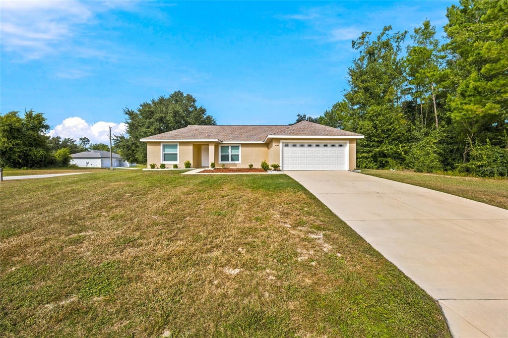 Photo of 16342 SW 23rd Court Road, Ocala, FL 34473 (MLS # OM733631)