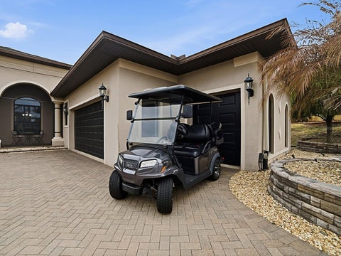 Tiny photo for 38701 Oak Place Court, Lady Lake, FL 32159 (MLS # G5108689)
