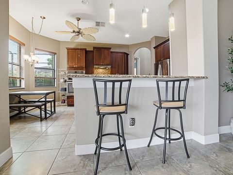 Tiny photo for 38701 Oak Place Court, Lady Lake, FL 32159 (MLS # G5108689)
