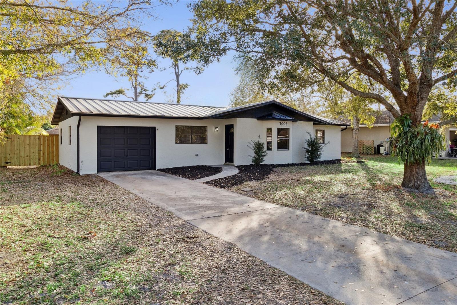 7005 DEER PARK AVENUE