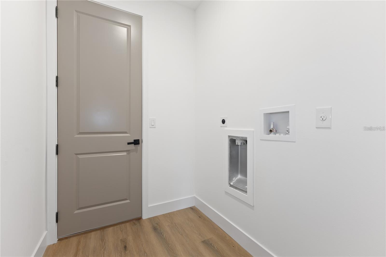 PORT MALABAR UNIT 32 - Residential Lease