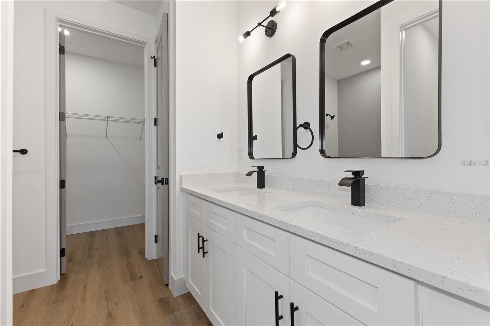 PORT MALABAR UNIT 32 - Residential Lease