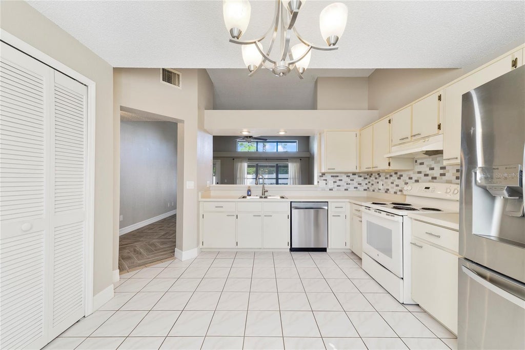 Photo of 11904 Desmar Court, Orlando, FL 32821 (MLS # O6453103)