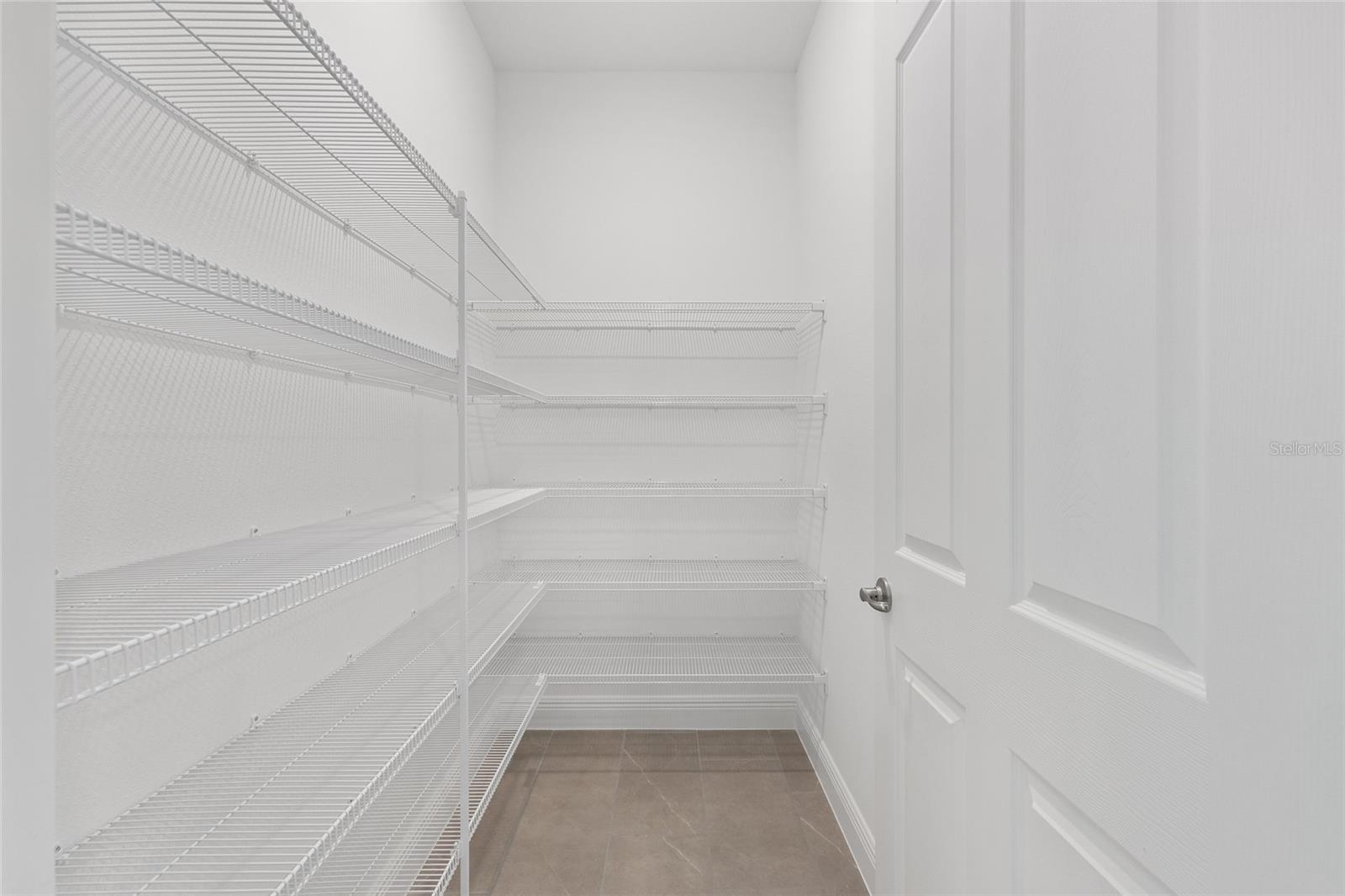 ON TOP OF THE WORLD - Residential